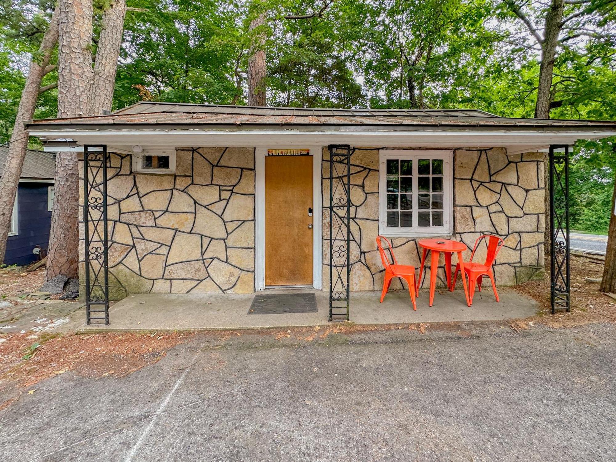 The Wanderoo Lodge Eureka Springs Extérieur photo
