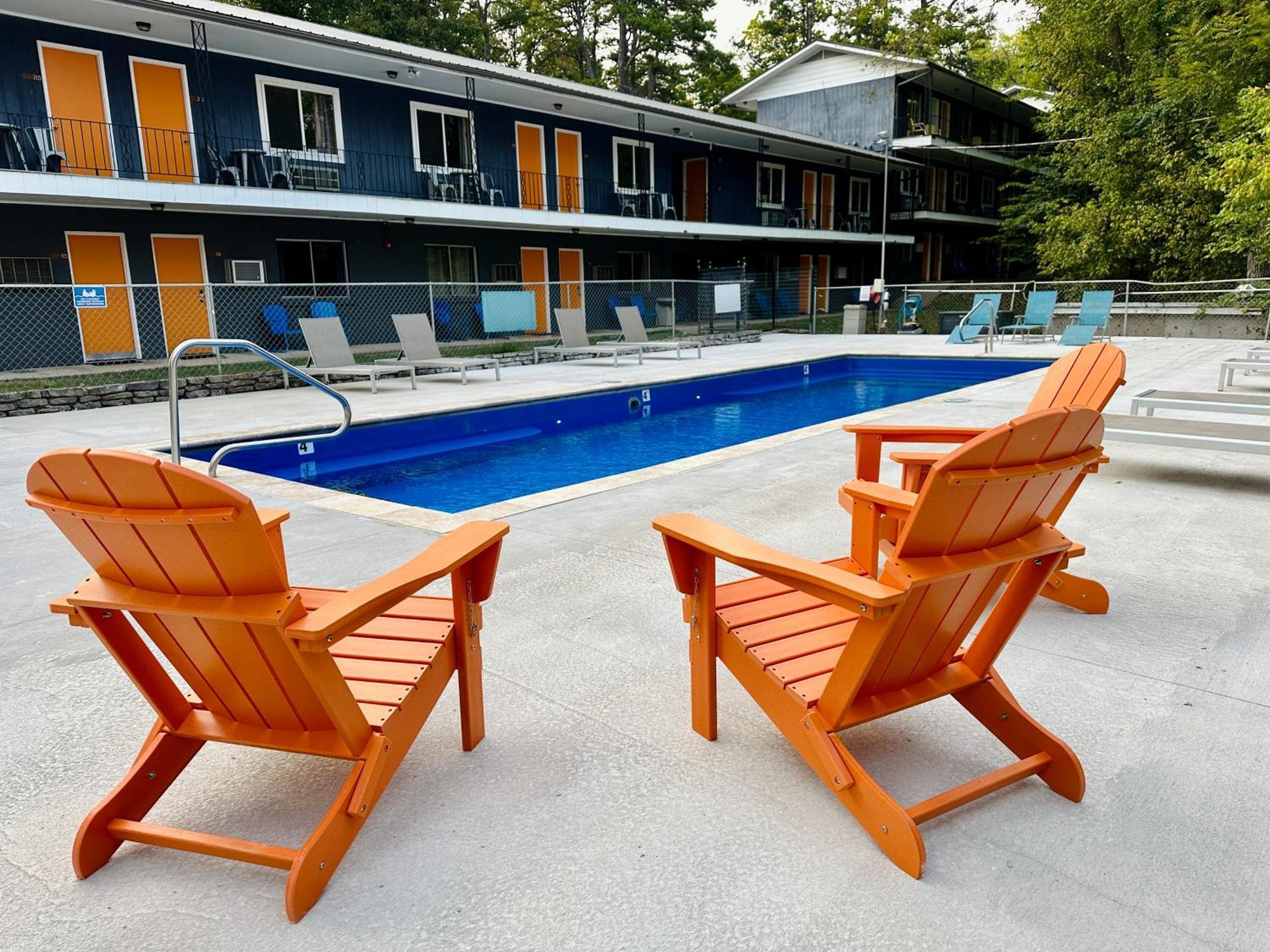 The Wanderoo Lodge Eureka Springs Extérieur photo